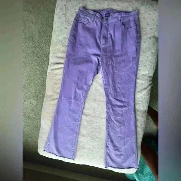 Lavender Jeans! Juniors XL - Picture 1 of 6